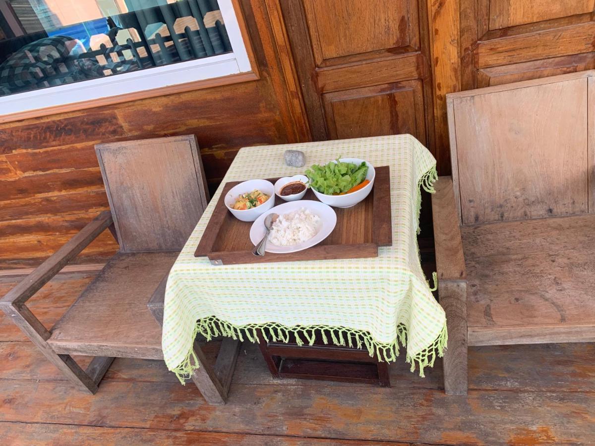 Une Jai Place เรือนอุ่นใจ Phimai Dış mekan fotoğraf